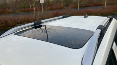 Hyundai INSTER 85kW Cross 49kWh 5dr Auto Electric Hatchback